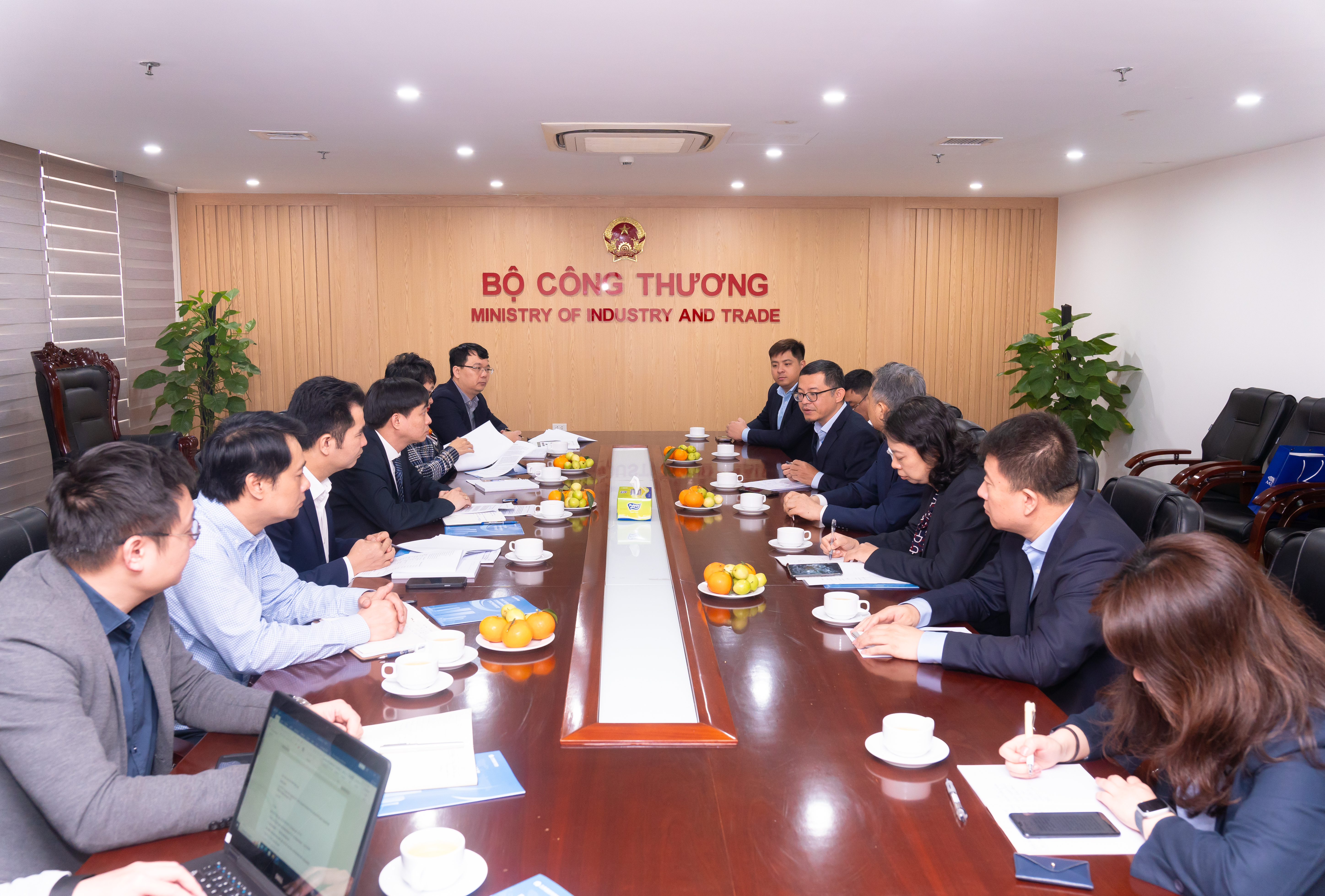 Enhancing Vietnam - China Trade through Commodity Exchanges