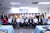 The Mercantile Exchange of Vietnam (MXV) held the closing ceremony of the advanced training course and awarded the professional broker certificate in march 2021